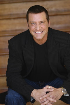 Article-era portrait of James Ray