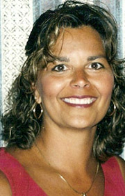 Article-era portrait of Kristy Davis