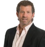 Article-era portrait of Gary Coxe