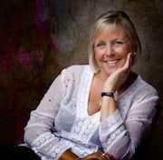 Article-era portrait of Tracey Hamilton