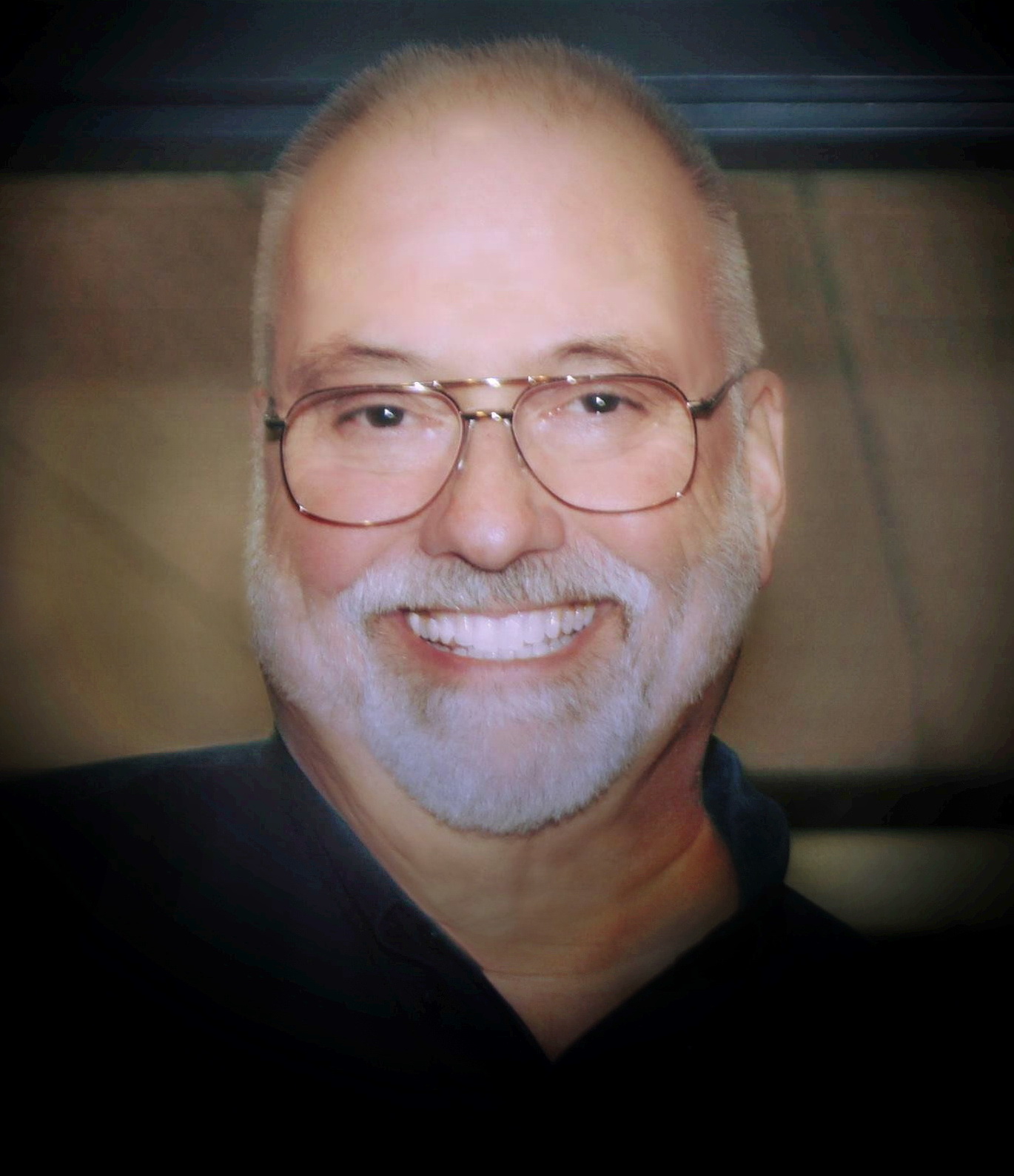 Article-era portrait of Bruce Fairclough