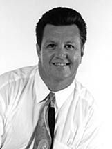 Article-era portrait of Russ DeVan