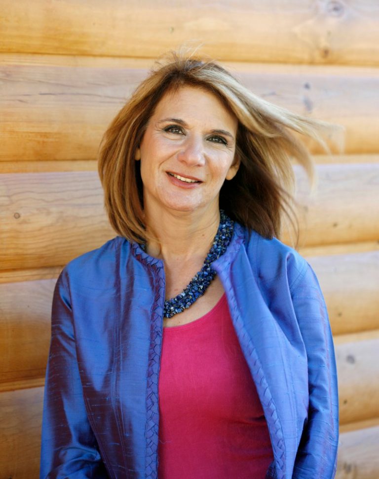 Article-era portrait of Stacey Hall Sales Success Strategist, and Network Marketing Team Leader
